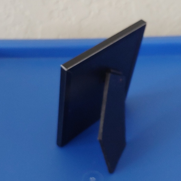 Picture frame - Picture 2 of 4